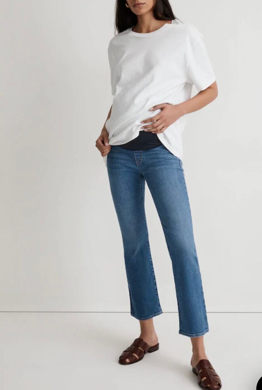 Madewell Maternity Over-the-Belly Kick Out Crop Jeans in Cherryville Wash